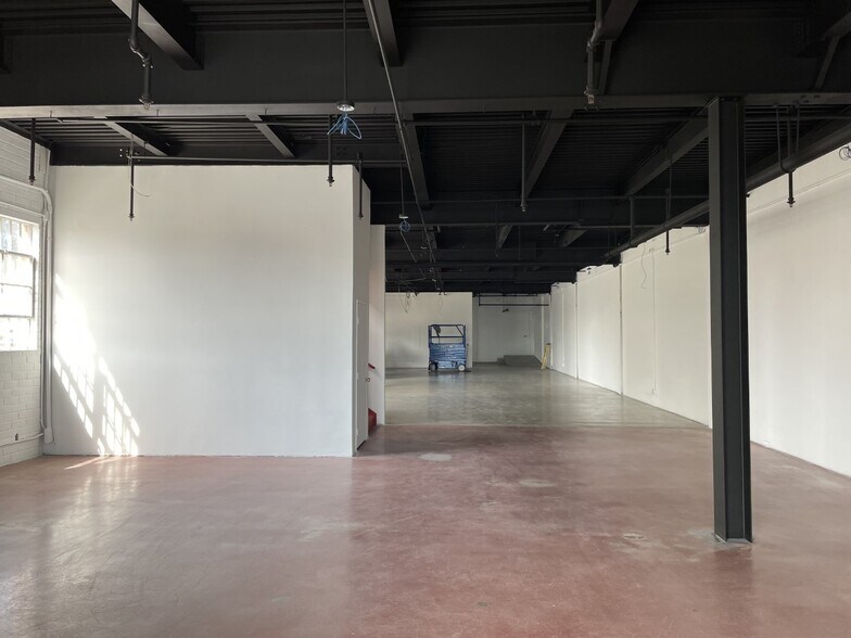 4747 W Century Blvd, Inglewood, CA à louer - Photo intérieure - Image 3 de 26