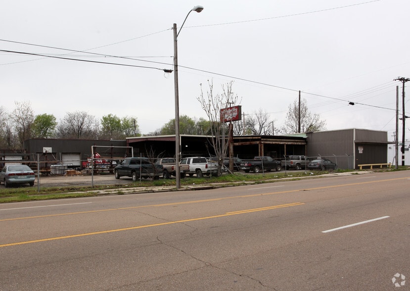 1399 Thomas St, Memphis, TN for sale - Primary Photo - Image 1 of 2