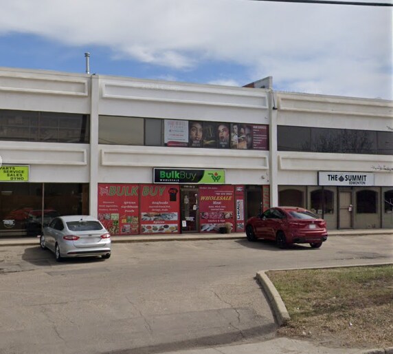 11703 154 St NW, Edmonton, AB for sale Primary Photo- Image 1 of 1