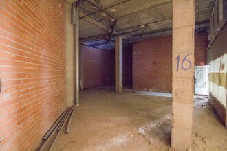 Retail in Cuenca, Cuenca for lease Building Photo- Image 2 of 2