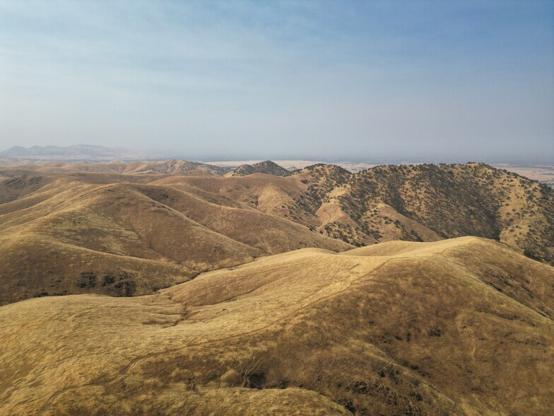 Watts Valley Road, Clovis, CA à vendre - Photo du bâtiment - Image 2 de 6