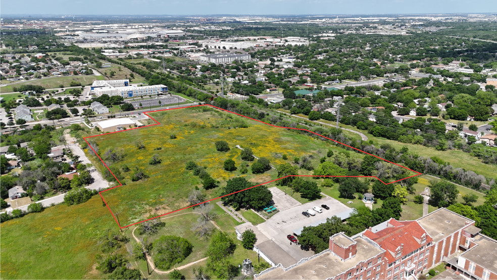 0 Martin Luther King Dr, San Antonio, TX à vendre - Photo du bâtiment - Image 2 de 9