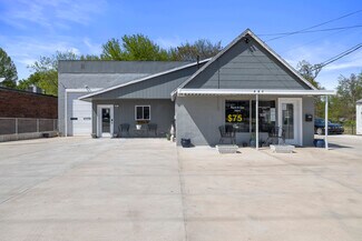 Plus de détails pour 521 W Kearney St, Springfield, MO - Commerce de détail à vendre