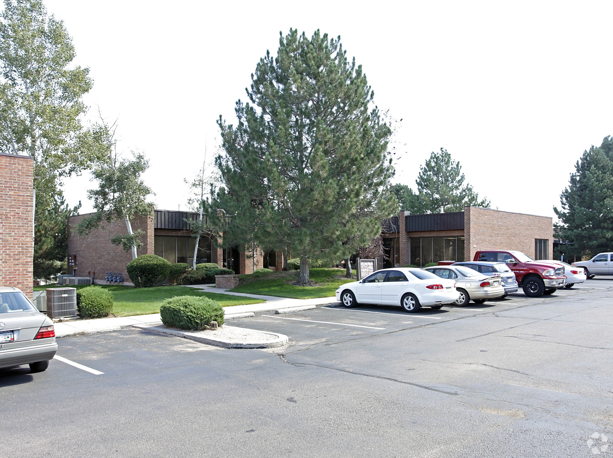 1227 Lake Plaza Dr, Colorado Springs, CO for lease Primary Photo- Image 1 of 19