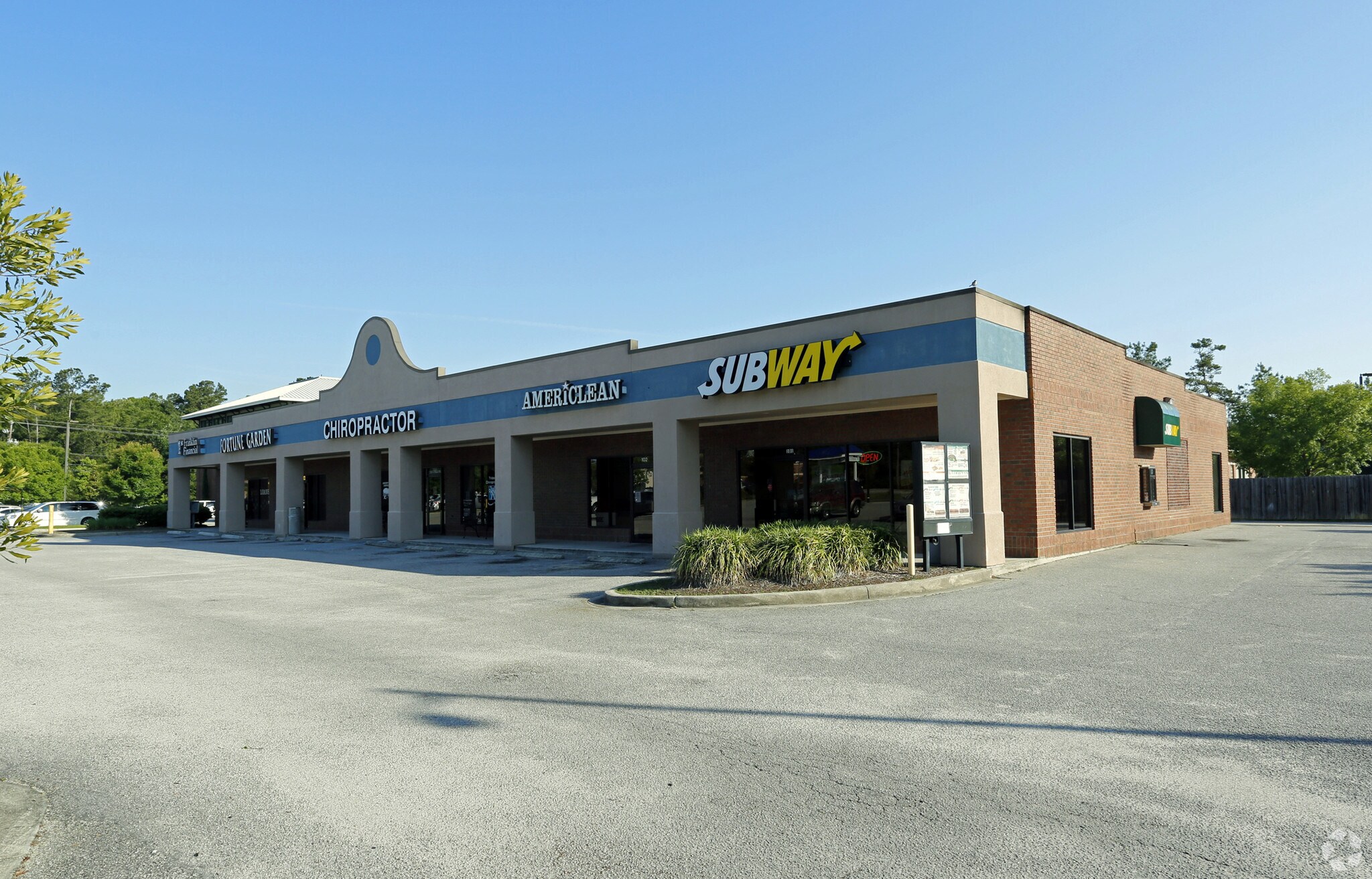 8988 University Blvd, Charleston, SC for lease Primary Photo- Image 1 of 7