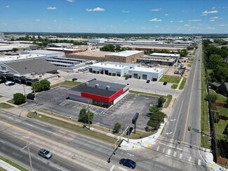 Plus de détails pour 4461 S Sheridan Rd, Tulsa, OK - Local d'activités à louer