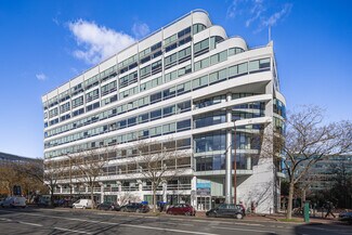 Plus de détails pour 1-3 Rue Gaston Et René Caudron, Issy-les-Moulineaux - Bureau à louer