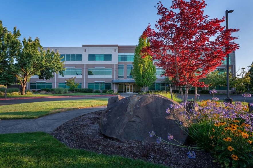 3400 NE John Olsen Ave, Hillsboro, OR for lease - Primary Photo - Image 3 of 11