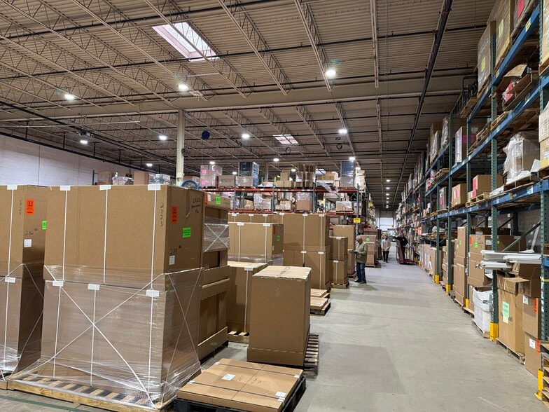 740 Coopertown Rd, Delanco, NJ for lease - Interior Photo - Image 3 of 6