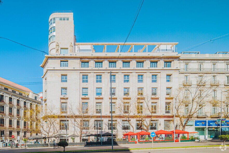 Calle de Alcalá, 63, Madrid, Madrid à louer - Photo du bâtiment - Image 2 de 3
