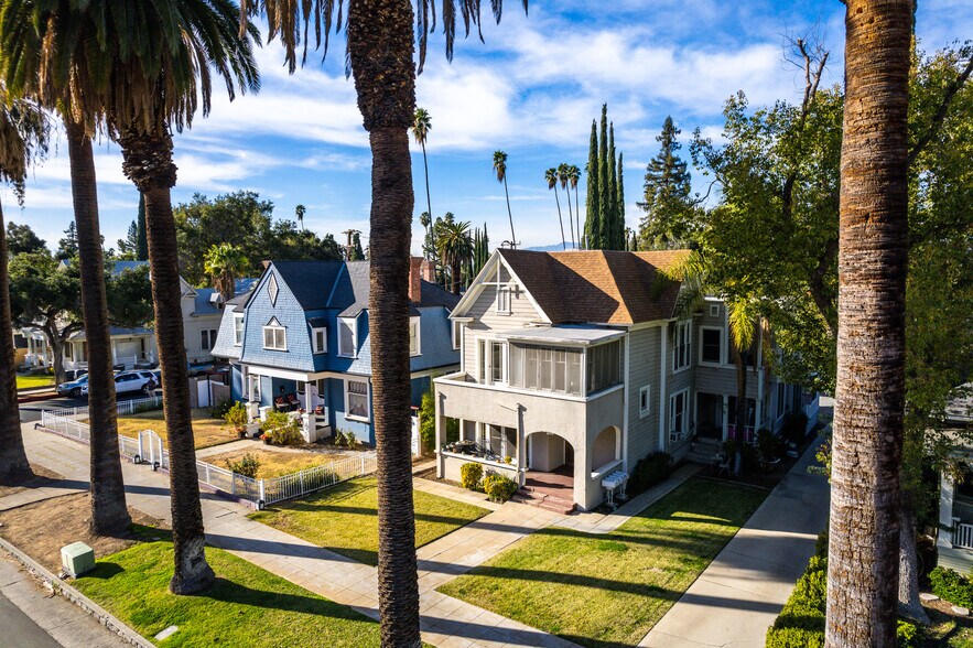 120 Olive Ave, Redlands, CA à vendre - Photo du bâtiment - Image 2 de 31