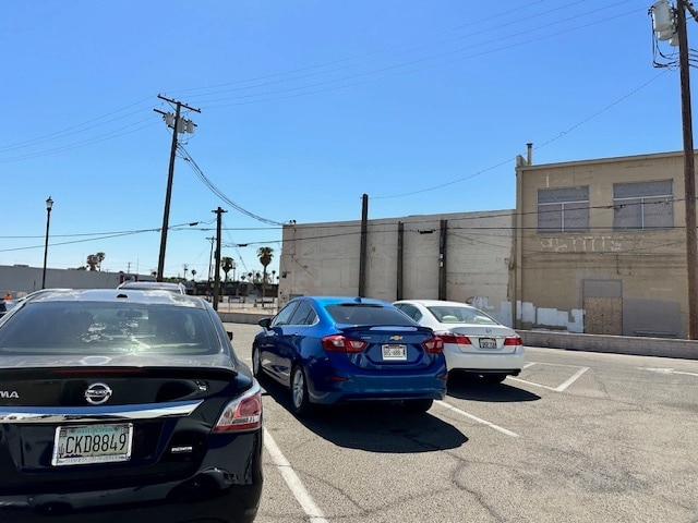 327 E 2nd St, Calexico, CA for lease - Building Photo - Image 3 of 17