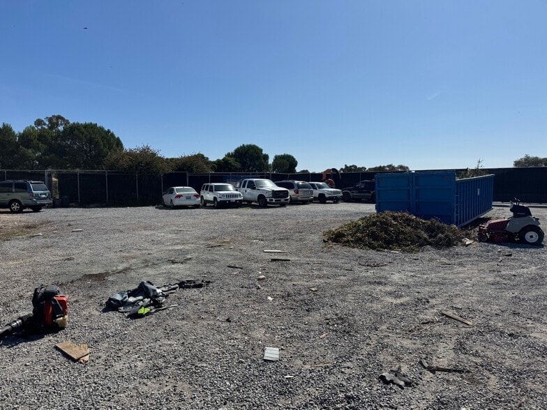 400 Smith Ranch Rd, San Rafael, CA for lease - Building Photo - Image 2 of 6