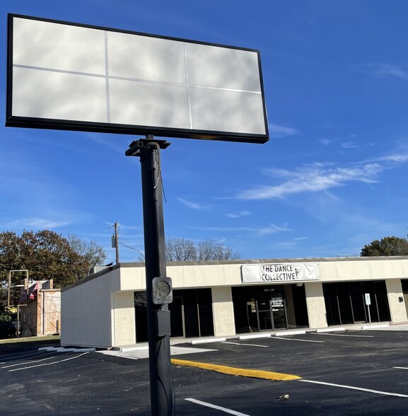 1600 W Louisiana St, McKinney, TX à vendre - Photo du bâtiment - Image 2 de 3