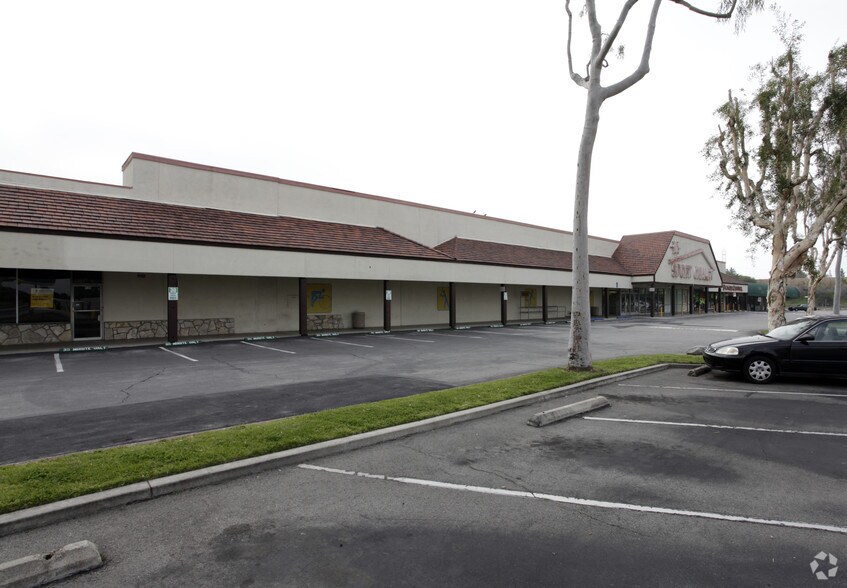 906-942 S Grand Ave, Glendora, CA for lease - Building Photo - Image 2 of 7