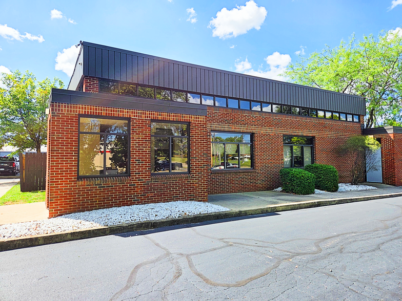 611 S Sandusky St, Delaware, OH à vendre - Photo du bâtiment - Image 3 de 5