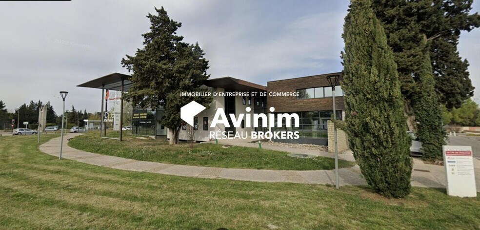 Office in Avignon for lease - Building Photo - Image 1 of 2