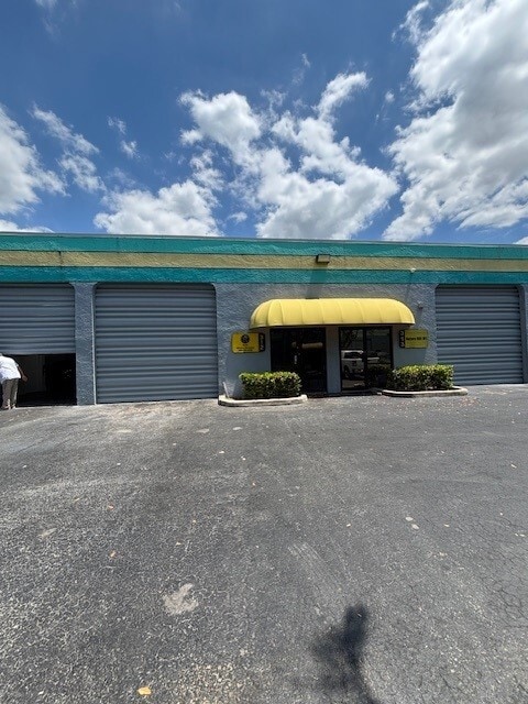 4990 SW 52nd St, Fort Lauderdale, FL for lease Building Photo- Image 1 of 7