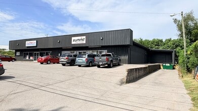 1213-1215 Foster Ave, Nashville, TN for lease Interior Photo- Image 1 of 1