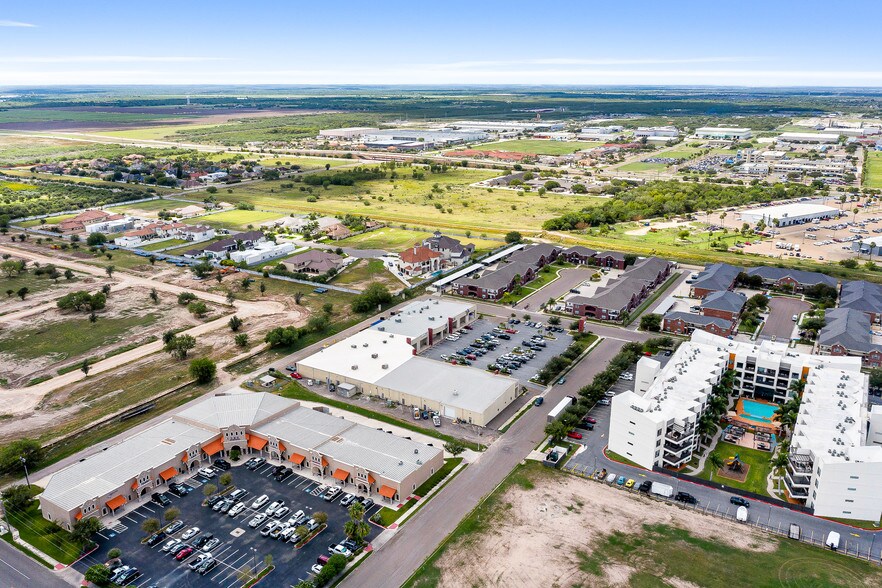 901 Travis St, Mission, TX à vendre - Photo du bâtiment - Image 2 de 31