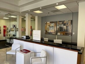 72171 Highway 111, Palm Desert, CA for lease Interior Photo- Image 2 of 3