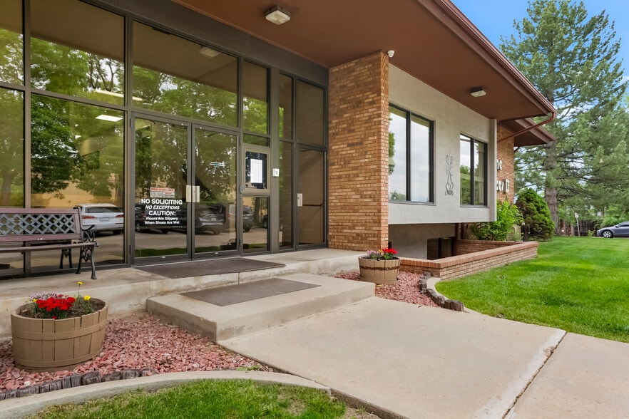 5310 Ward Rd, Arvada, CO for lease - Building Photo - Image 3 of 15
