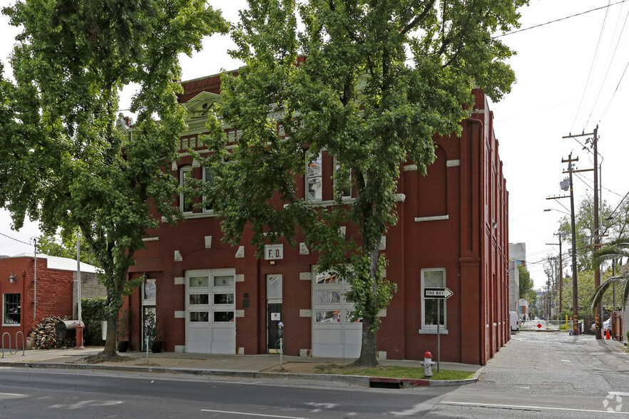 1215 19th St, Sacramento, CA for lease - Primary Photo - Image 1 of 8