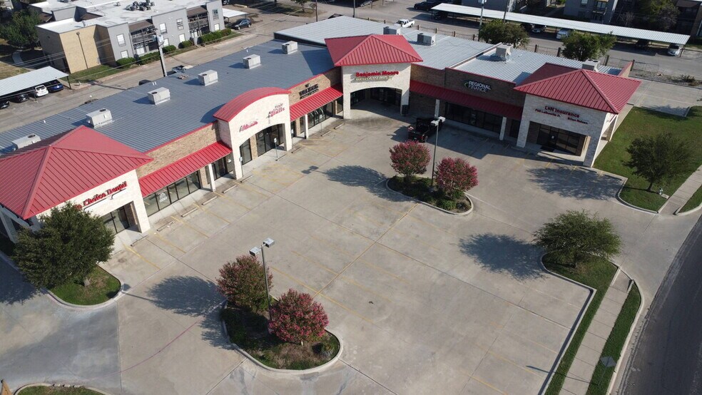 4311 W Adams, Temple, TX à louer - Photo du bâtiment - Image 1 de 8