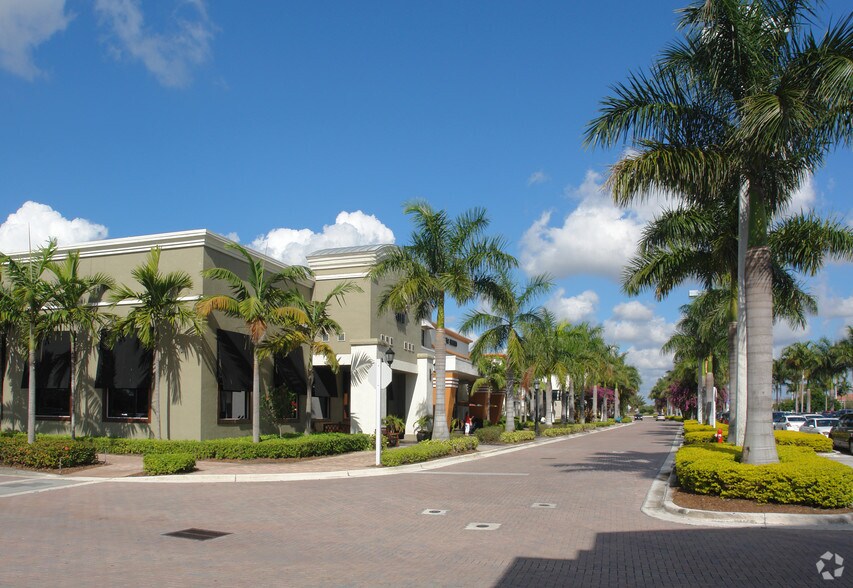 4501-4587 Weston Rd, Weston, FL à louer - Photo du bâtiment - Image 3 de 9