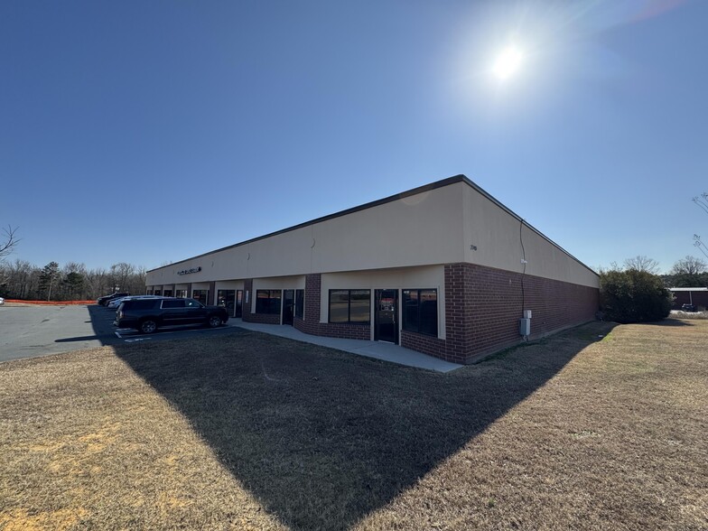 2740 Gray Fox Rd, Monroe, NC for lease - Building Photo - Image 2 of 8