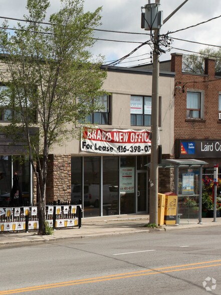 864 Eglinton Ave E, Toronto, ON à louer - Photo du bâtiment - Image 2 de 4