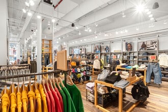 25 W 14th St, New York, NY for lease Interior Photo- Image 2 of 5