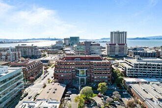 5980 Horton St, Emeryville, CA - Aerial  map view
