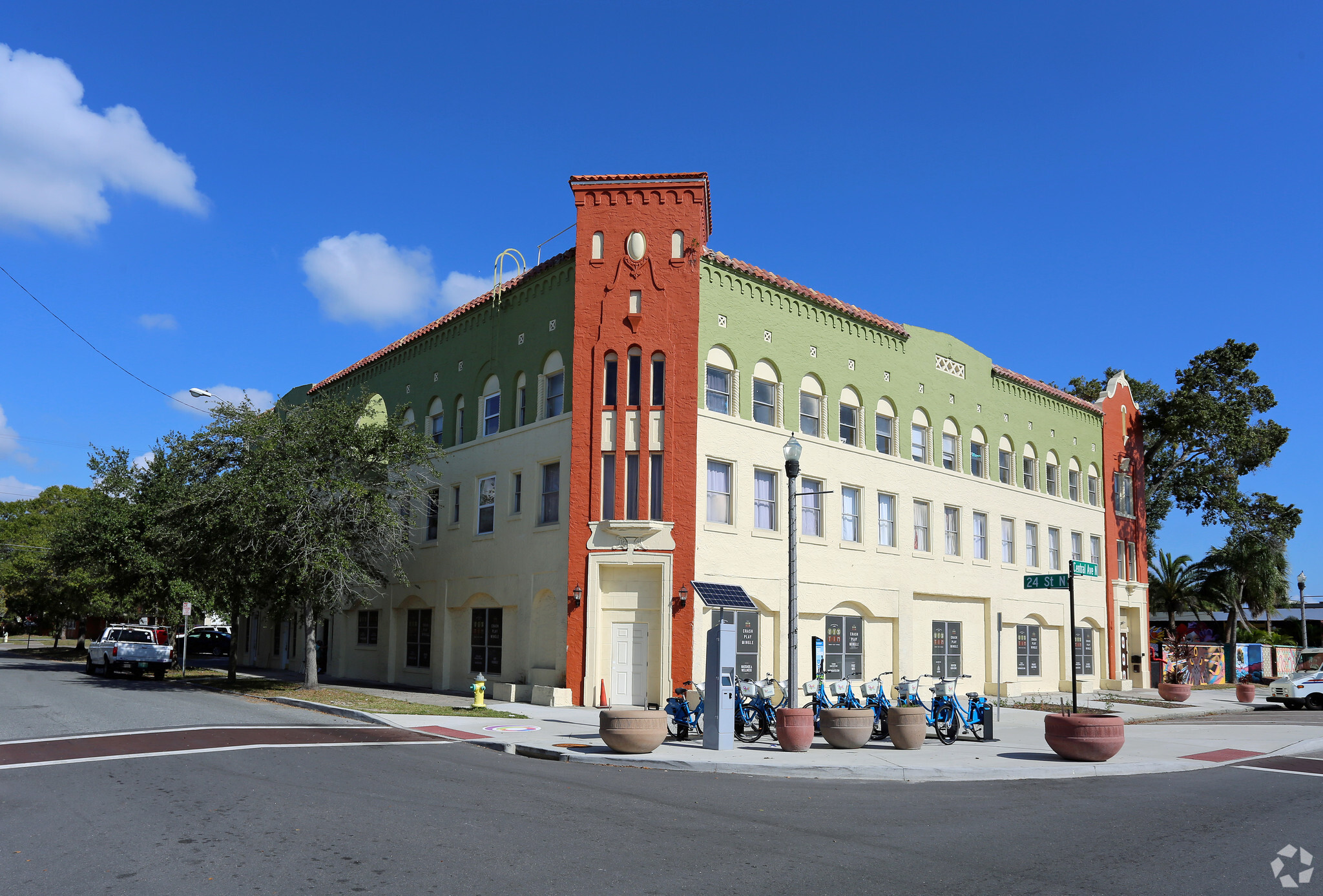 2349 Central Ave, Saint Petersburg, FL à vendre Photo principale- Image 1 de 1