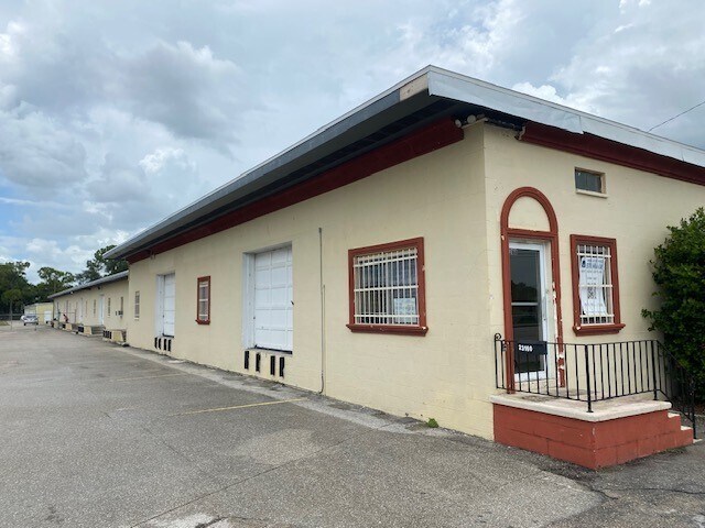 23160 Harbor View Rd, Port Charlotte, FL à louer - Photo du bâtiment - Image 3 de 13
