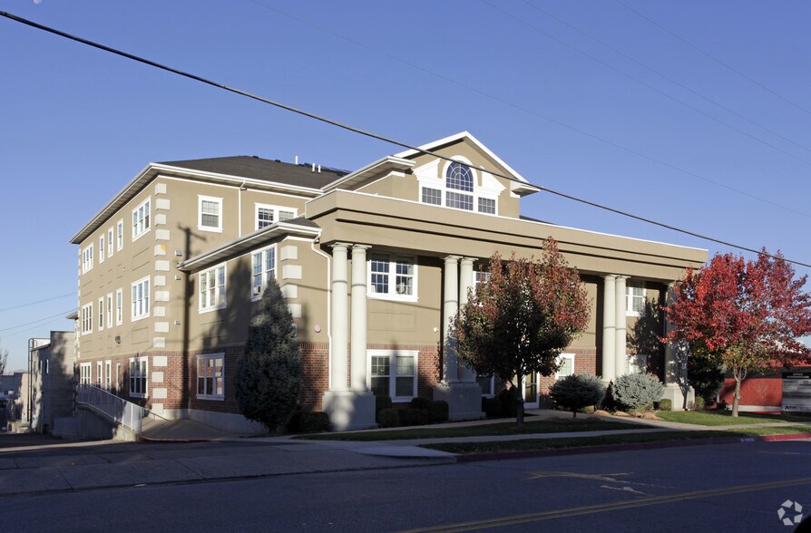 533 W 2600 S, Bountiful, UT à louer - Photo du bâtiment - Image 2 de 3