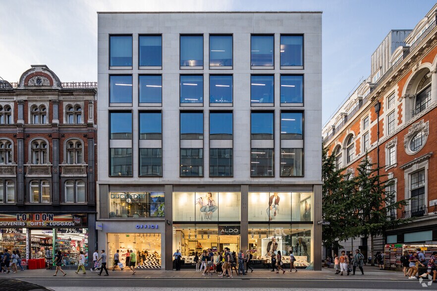 30 Market Pl, Londres à louer - Photo du bâtiment - Image 3 de 14