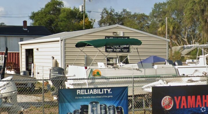4930 9th Ave S, Gulfport, FL for lease Building Photo- Image 1 of 8