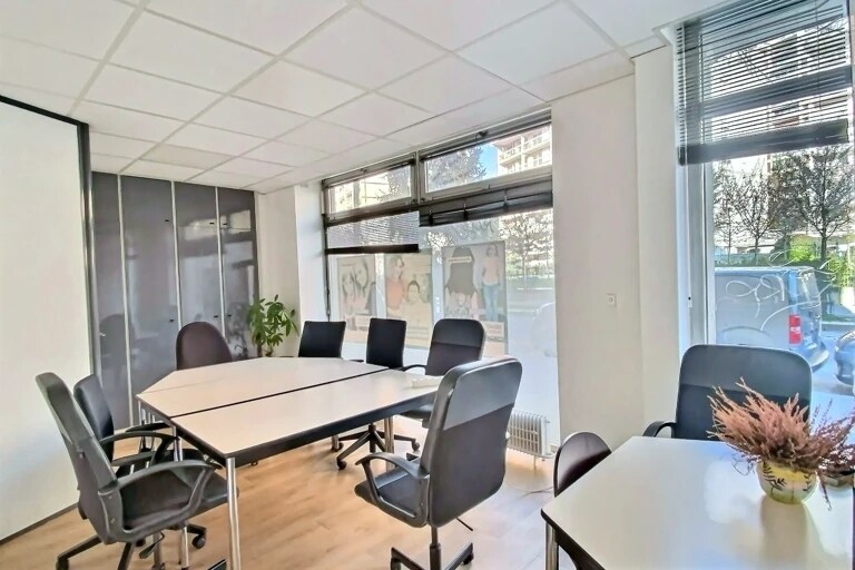 55 Rue Pixérécourt, Paris for lease - Interior Photo - Image 3 of 9