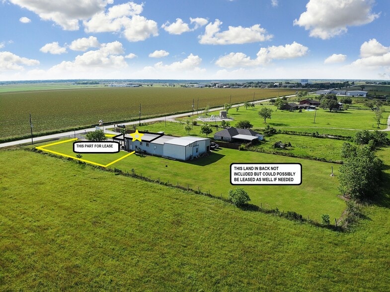 15525B County Road 48, Rosharon, TX for lease - Building Photo - Image 2 of 11