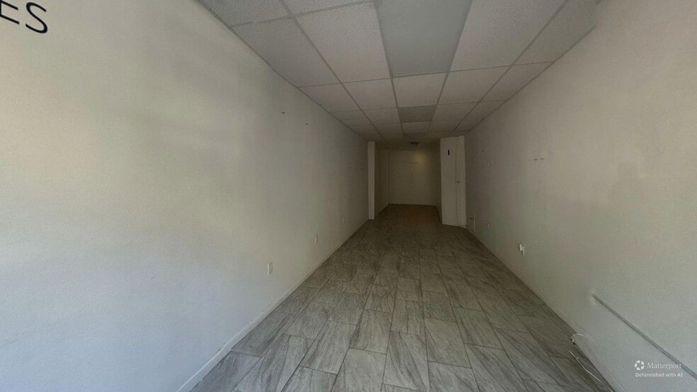 13 Market St, New York, NY for lease - Building Photo - Image 3 of 7