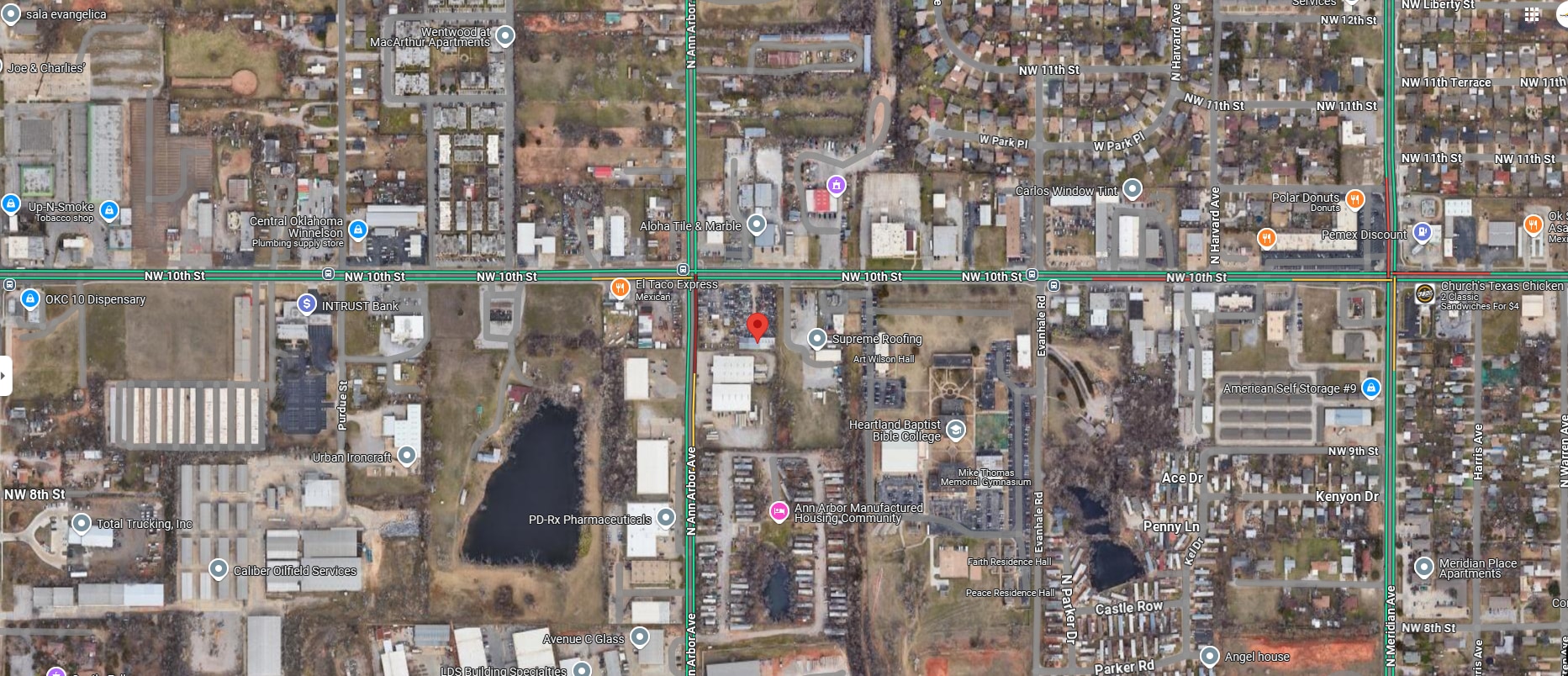 NW 10th St, Oklahoma City, OK à louer Photo principale- Image 1 de 2