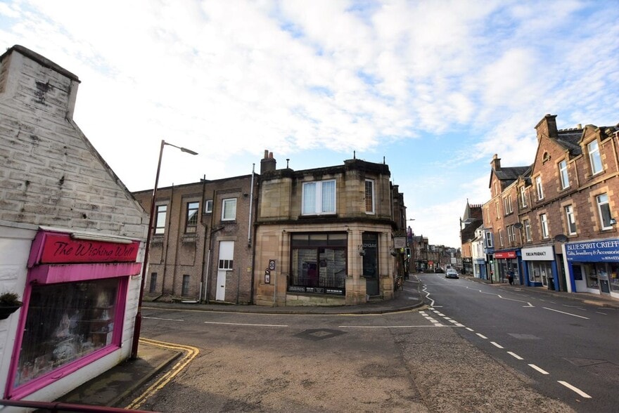 2-6 Church St, Crieff for sale - Building Photo - Image 3 of 4
