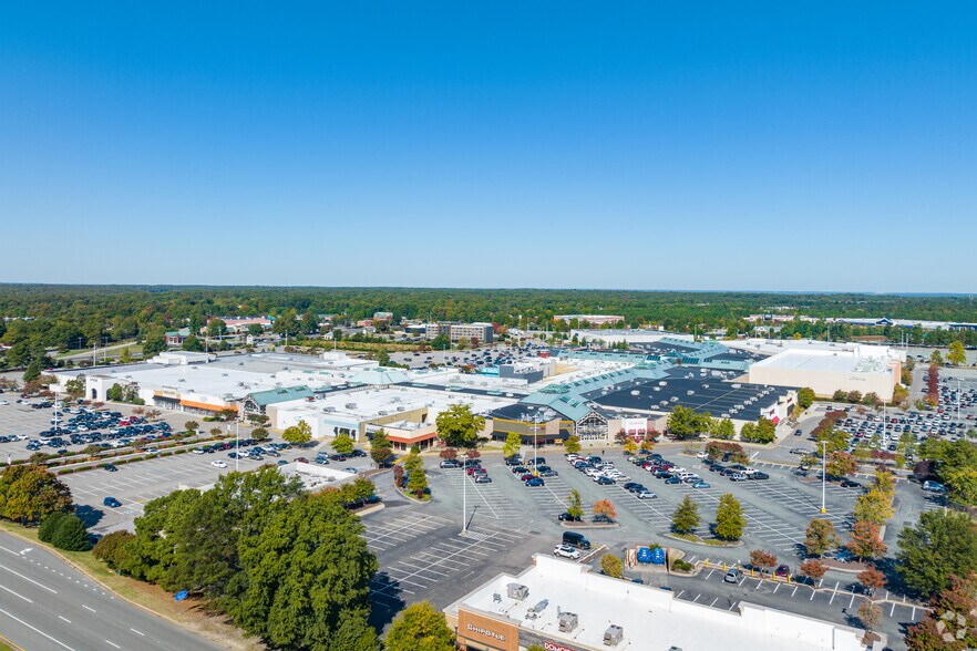 11500 Midlothian Tpke, Richmond, VA à louer - Aérien - Image 3 de 37