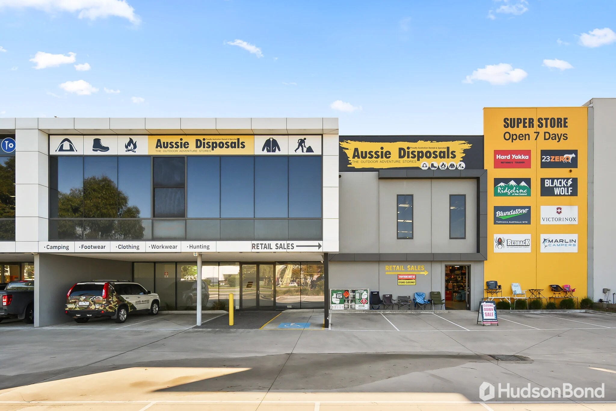 211 Greens Rd, Dandenong South for lease Primary Photo- Image 1 of 4