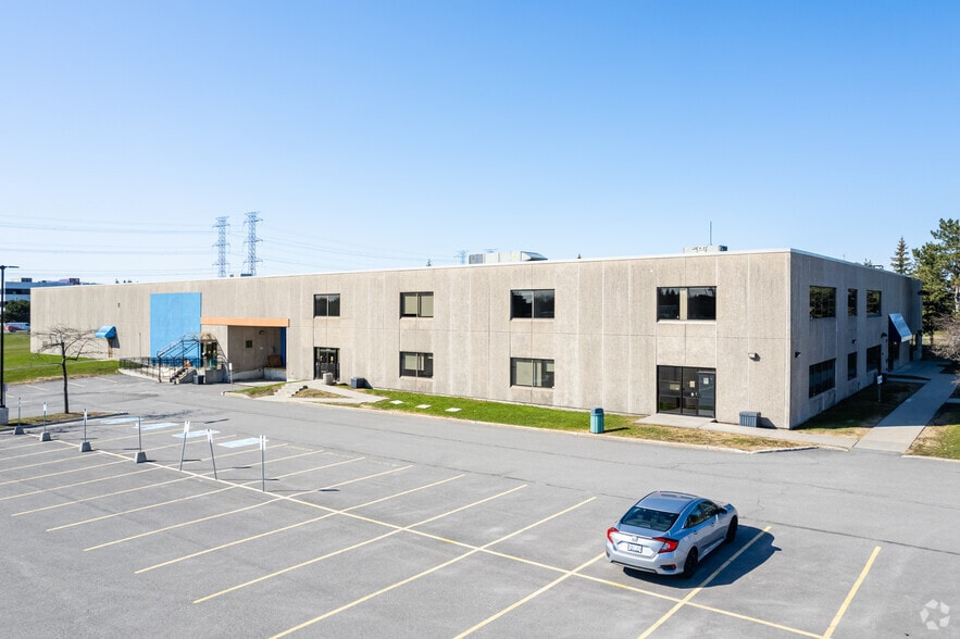 2935 Conroy Rd, Ottawa, ON for sale - Building Photo - Image 1 of 1
