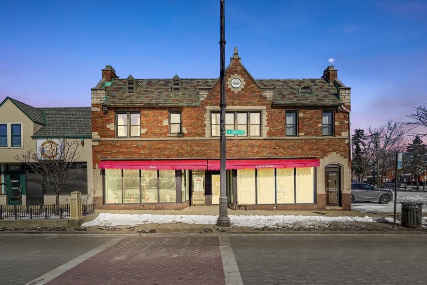2022-2026 W 95th St, Chicago, IL for sale - Building Photo - Image 2 of 25