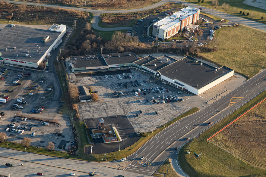 Route 30, Latrobe, PA à louer - Photo du bâtiment - Image 1 de 1