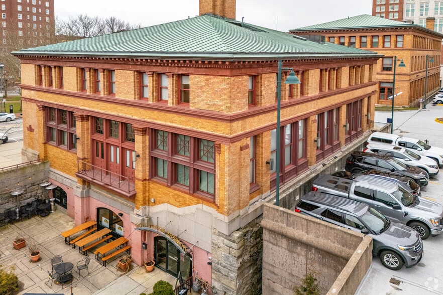 36 Exchange Ter, Providence, RI à vendre - Photo du bâtiment - Image 3 de 4