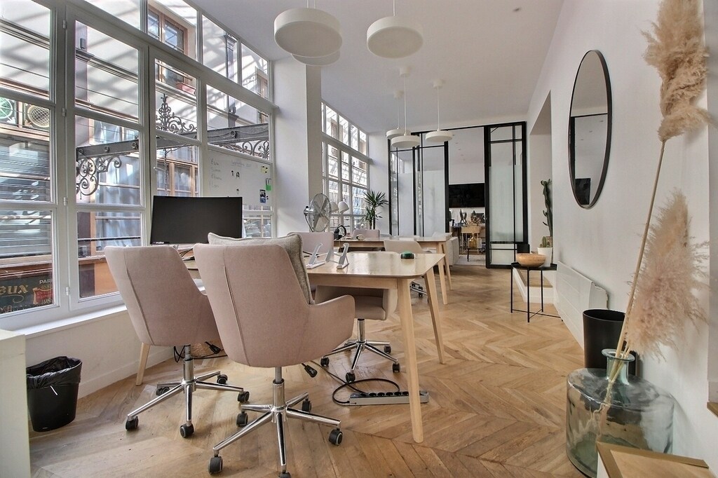 5 Passage Du Grand Cerf, Paris for lease Interior Photo- Image 1 of 13